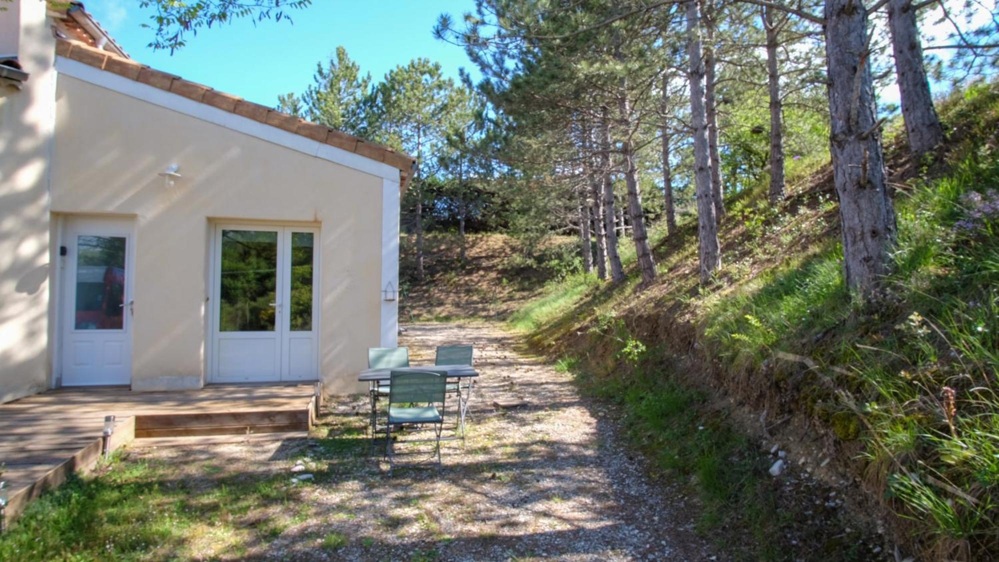 Gite Lechappee Bleue Dromoise - La Chambre Aouste-sur-Sye Εξωτερικό φωτογραφία