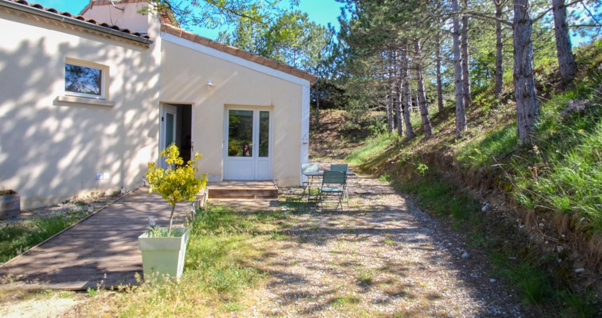 Gite Lechappee Bleue Dromoise - La Chambre Aouste-sur-Sye Εξωτερικό φωτογραφία