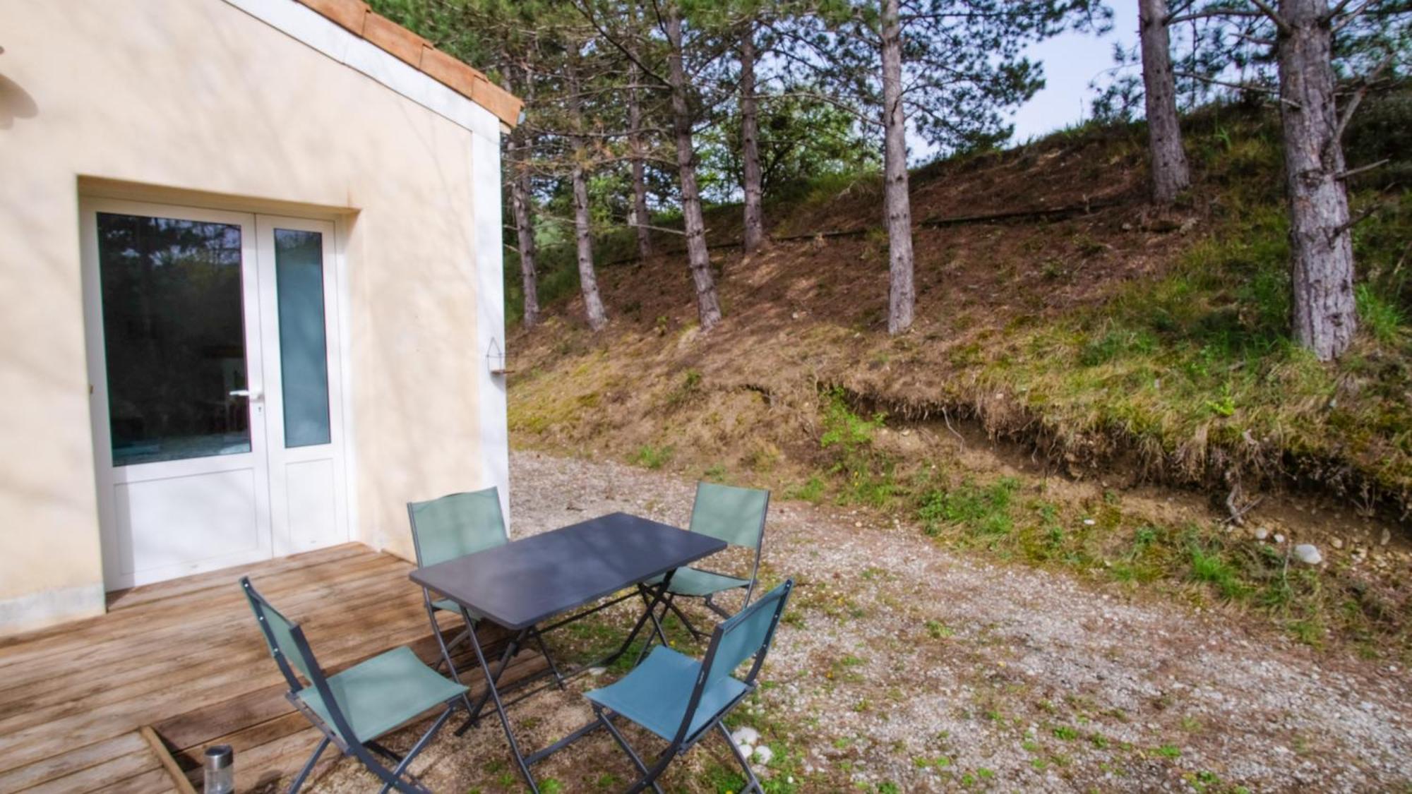Gite Lechappee Bleue Dromoise - La Chambre Aouste-sur-Sye Εξωτερικό φωτογραφία
