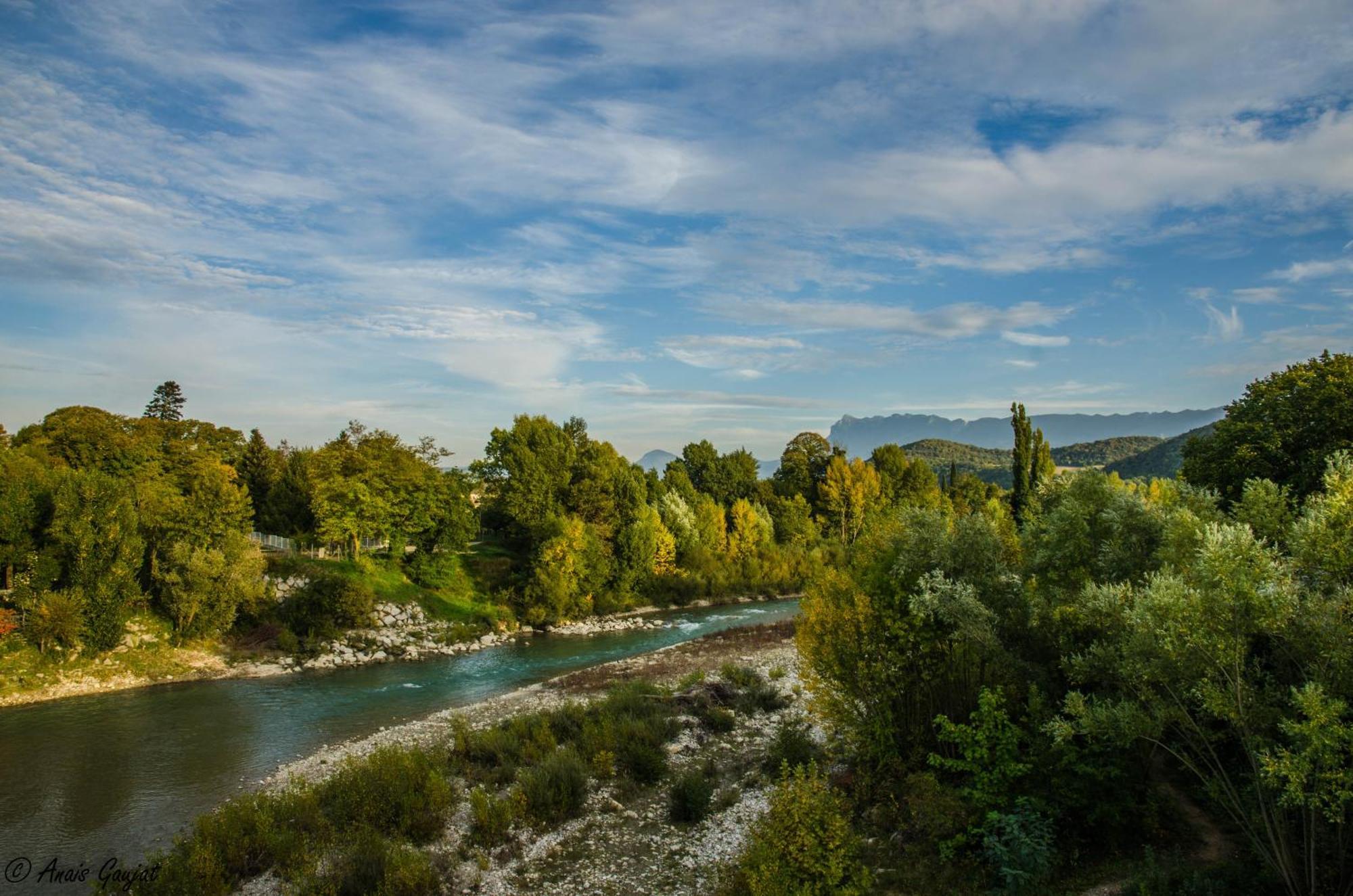 Gite Lechappee Bleue Dromoise - La Chambre Aouste-sur-Sye Εξωτερικό φωτογραφία